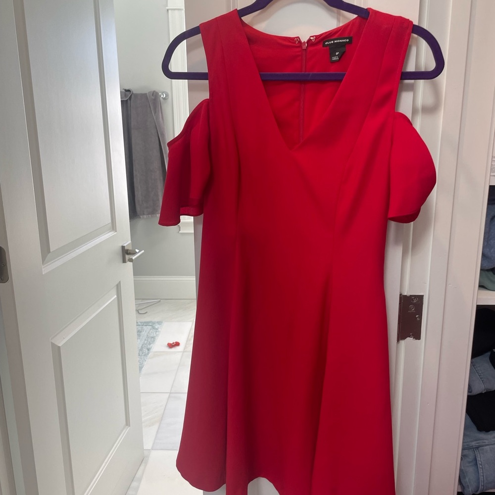 Size 00 xs club Monaco red dress